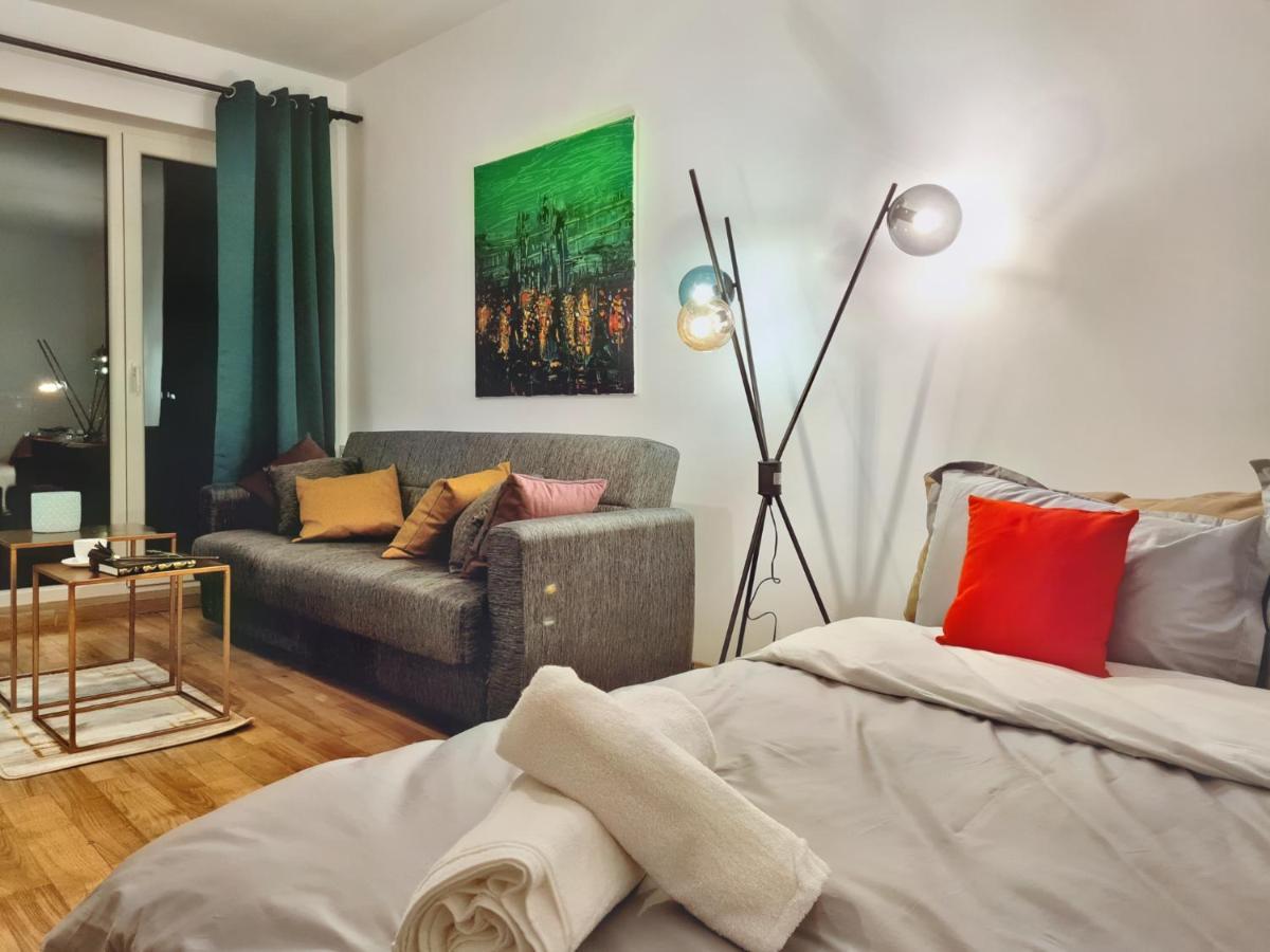 Lovely Ultracentral Apartment With Parking Cluj-Napoca Eksteriør billede
